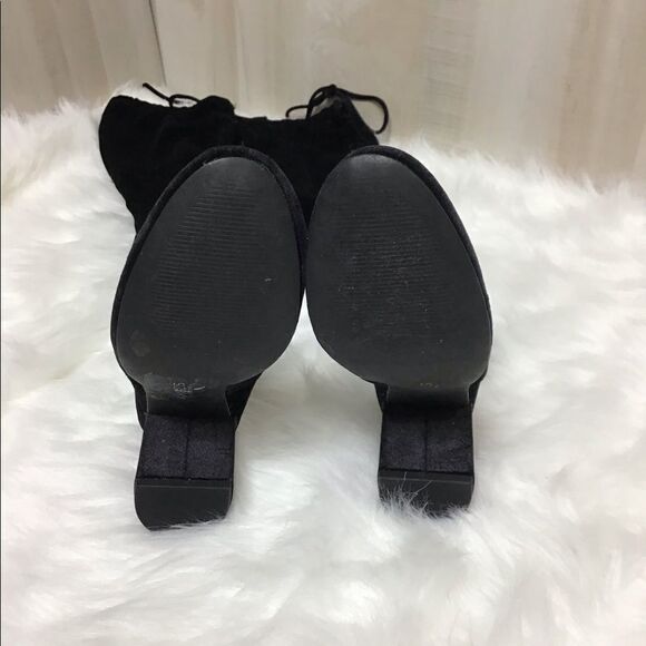 Charles By Charles David Velour Over The Knee Boot - Picture 4 of 8